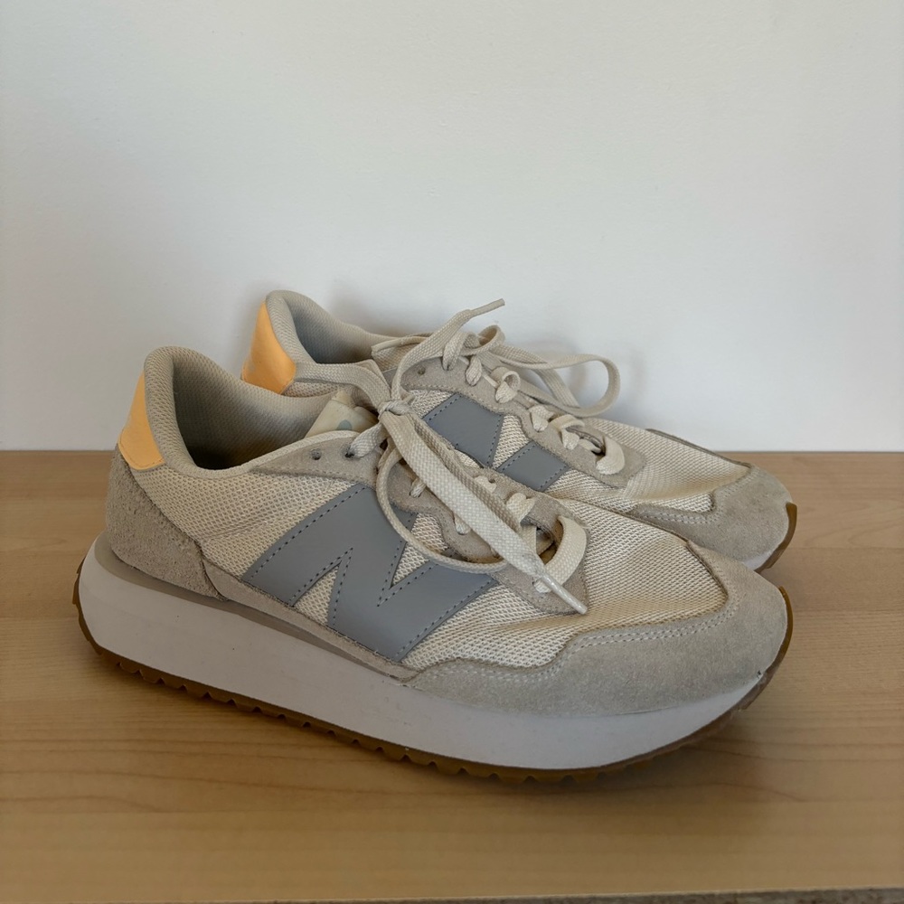 Women’s New balance 237